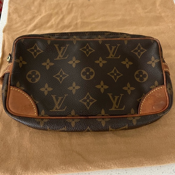 Louis Vuitton -authentic small accessory bag - Picture 2 of 6